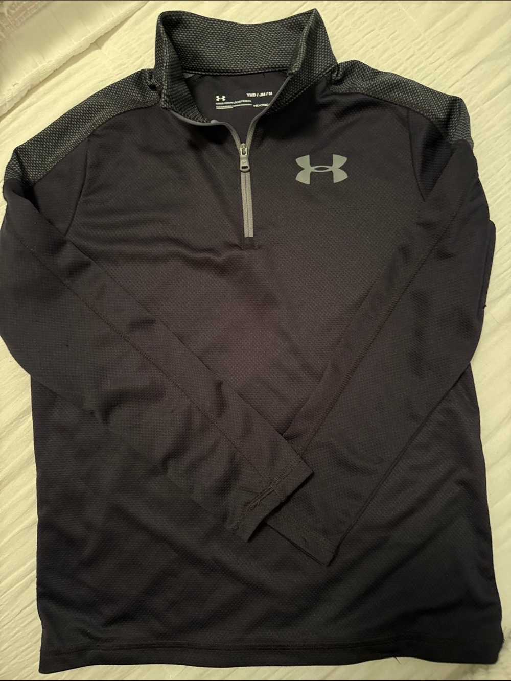 Under Armour Youth Medium Black Quarter-Zip Pullover